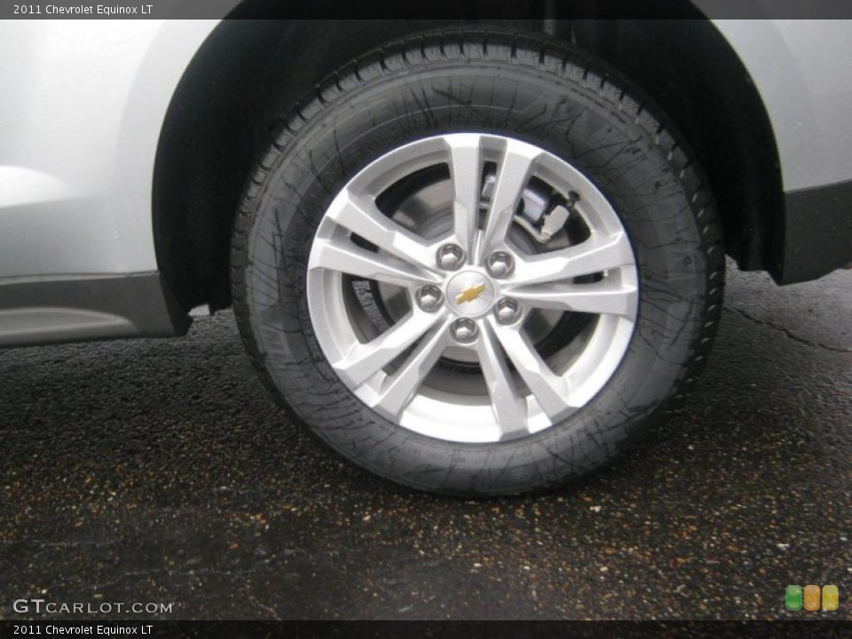 2011 Chevrolet Equinox LT Wheel and Tire Photo #43293592