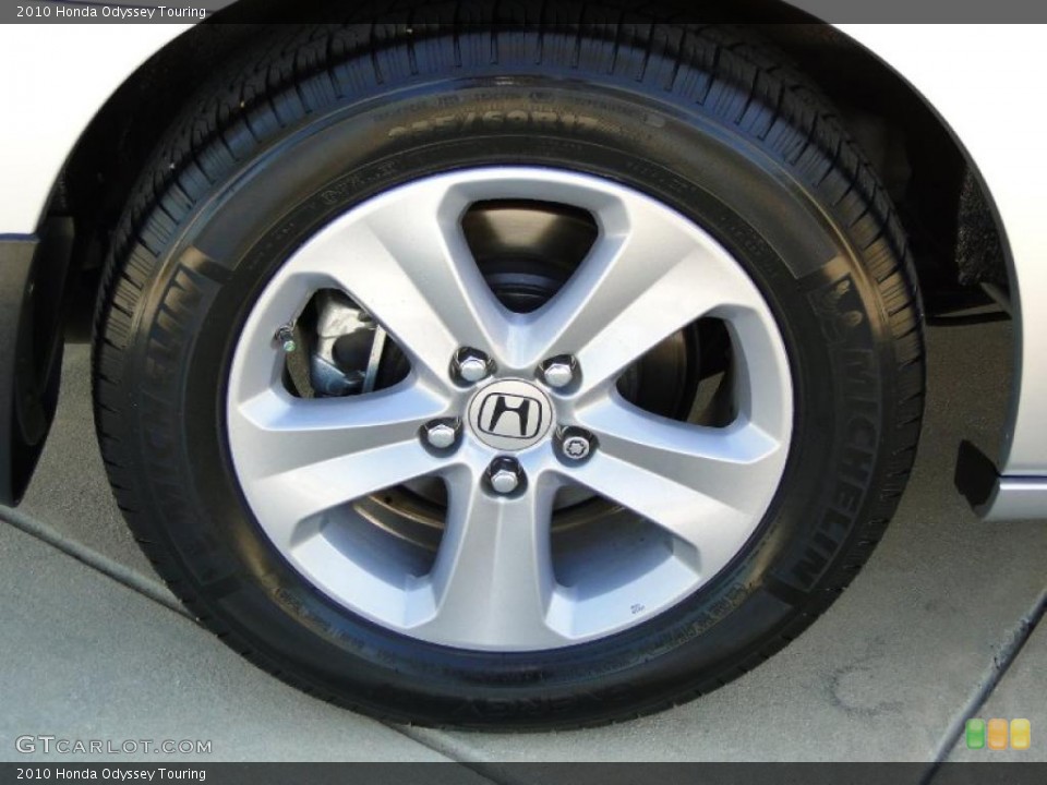 2010 Honda Odyssey Touring Wheel and Tire Photo #43299386