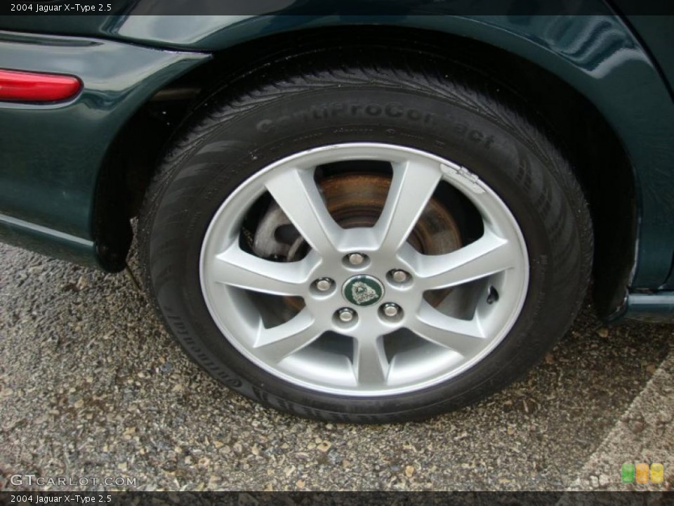 2004 Jaguar X-Type 2.5 Wheel and Tire Photo #43368220