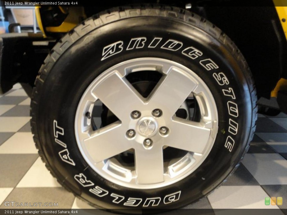 2011 Jeep Wrangler Unlimited Sahara 4x4 Wheel and Tire Photo #43389271