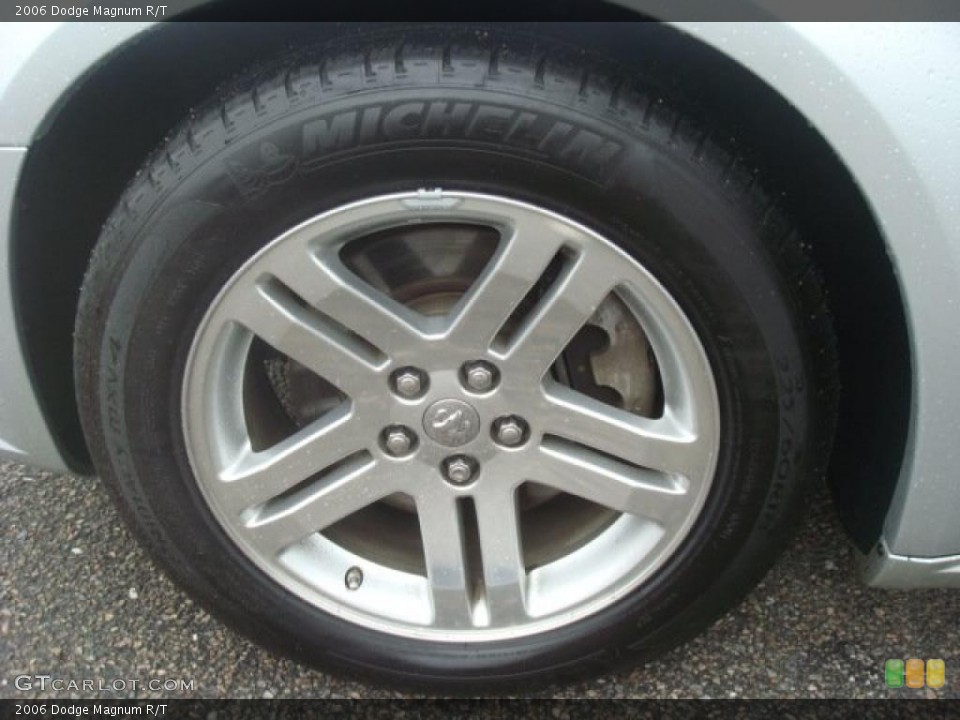 2006 Dodge Magnum R/T Wheel and Tire Photo #43410032