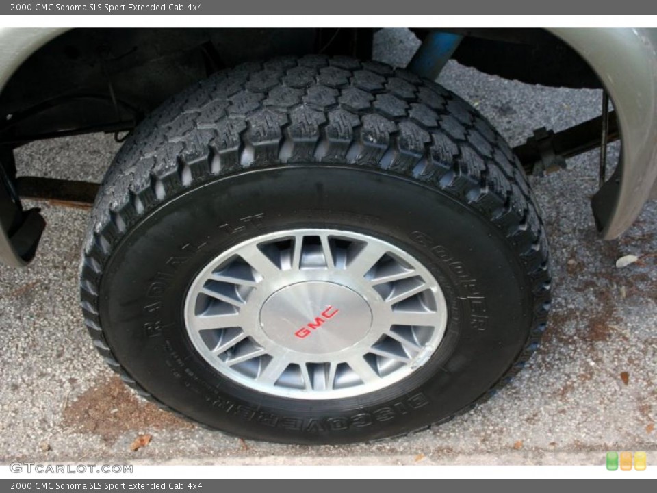 2000 GMC Sonoma SLS Sport Extended Cab 4x4 Wheel and Tire Photo #43410920