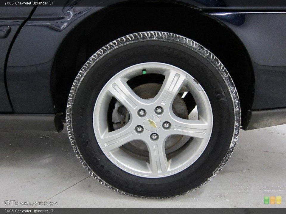 2005 Chevrolet Uplander LT Wheel and Tire Photo #43444744