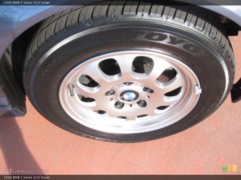 2000 BMW 3 Series 323i Sedan Wheel and Tire Photo #43493800