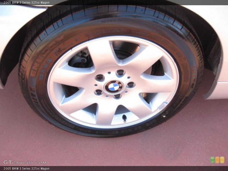 2005 BMW 3 Series 325xi Wagon Wheel and Tire Photo #43494328
