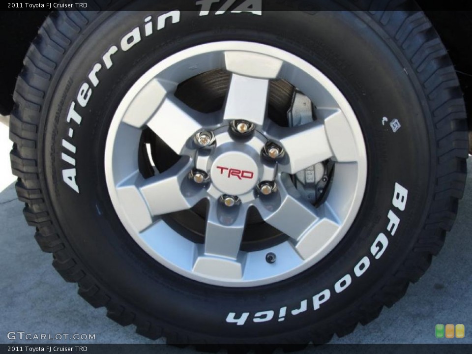 2011 Toyota FJ Cruiser TRD Wheel and Tire Photo #43536350