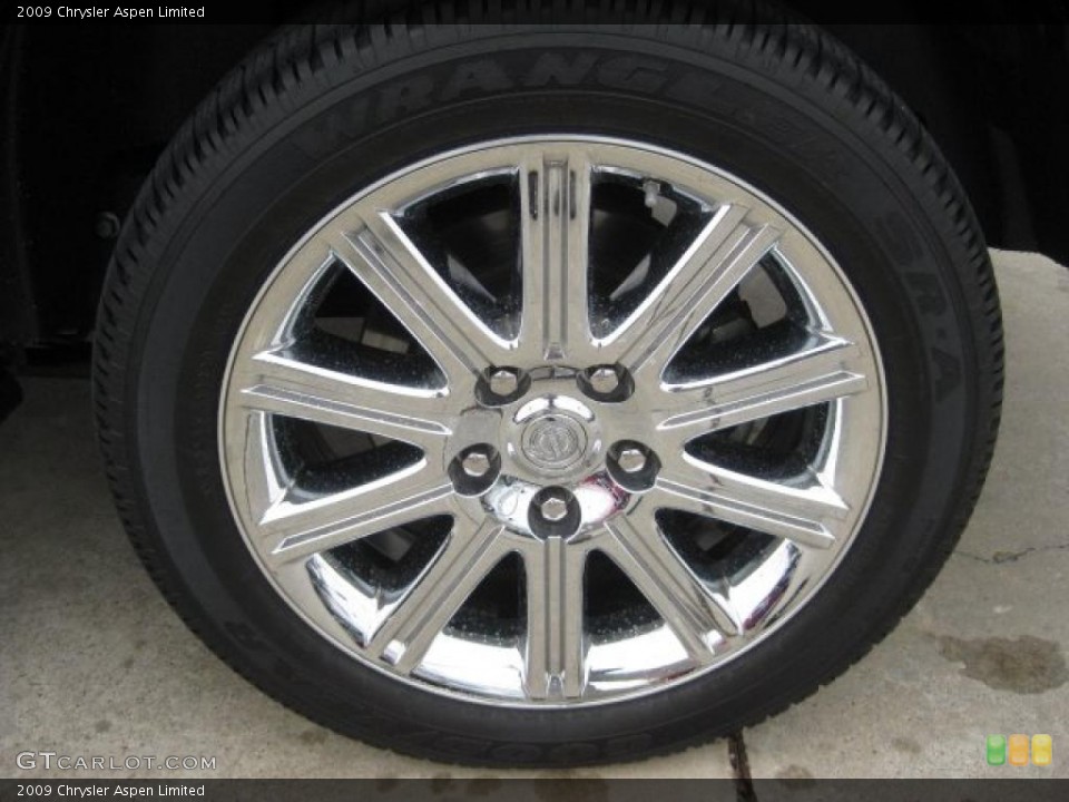 2009 Chrysler Aspen Limited Wheel and Tire Photo #43554045
