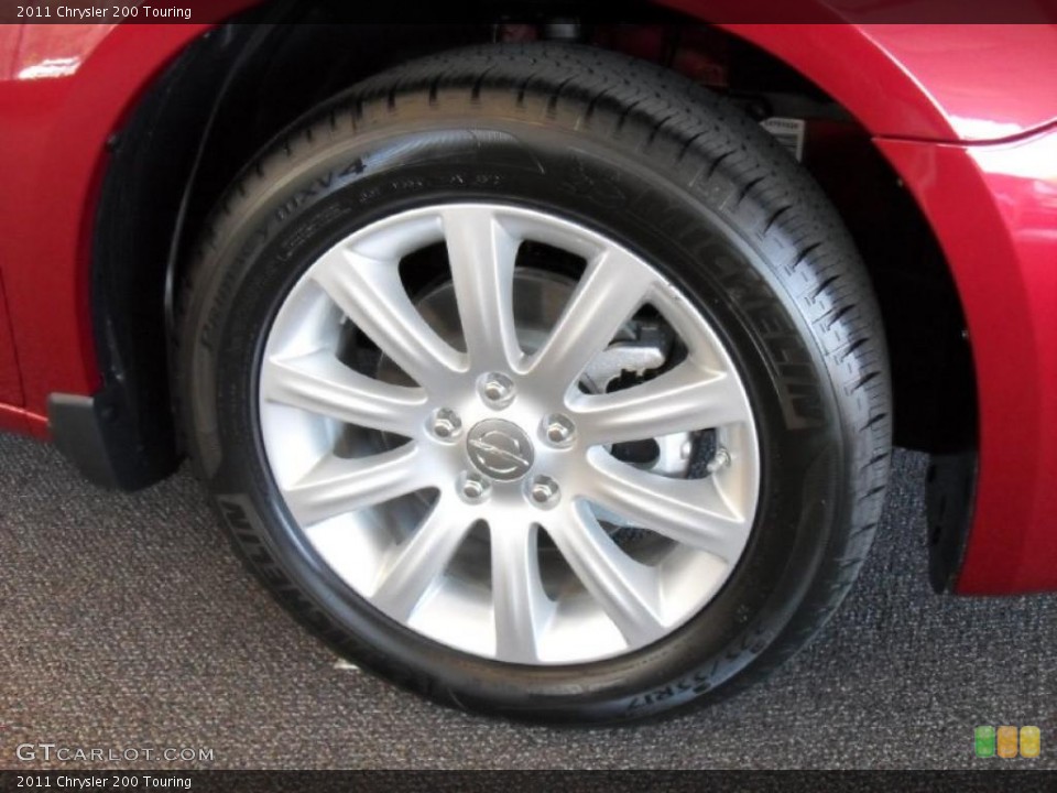 2011 Chrysler 200 Touring Wheel and Tire Photo #43568634