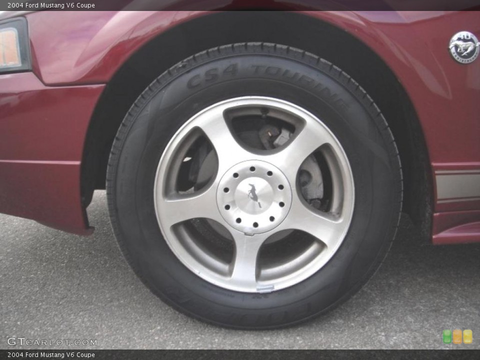 2004 Ford Mustang V6 Coupe Wheel and Tire Photo #43722693