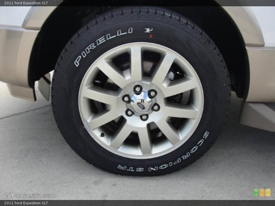 2011 Ford Expedition XLT Wheel and Tire Photo #43805481