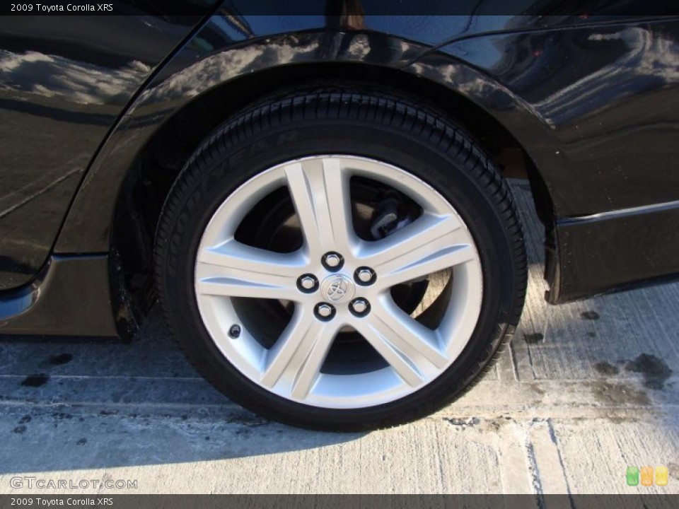 2009 Toyota Corolla XRS Wheel and Tire Photo #43841661