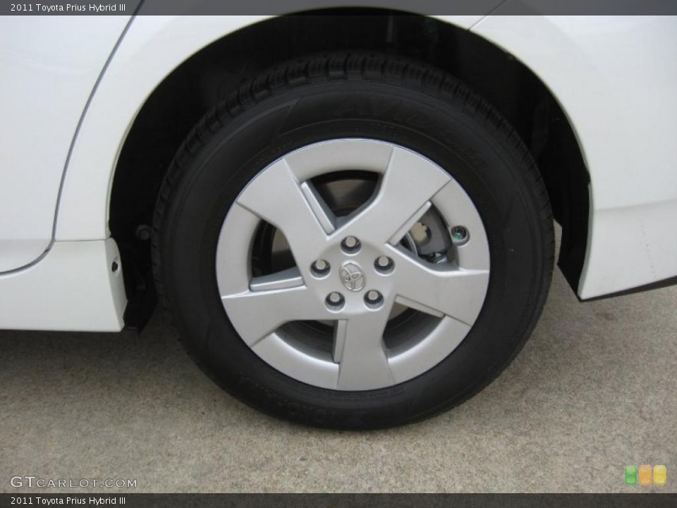 2011 Toyota Prius Hybrid III Wheel and Tire Photo #43924506