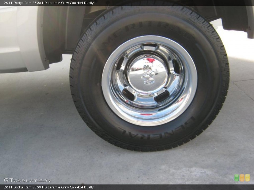 2011 Dodge Ram 3500 HD Laramie Crew Cab 4x4 Dually Wheel and Tire Photo #43939175