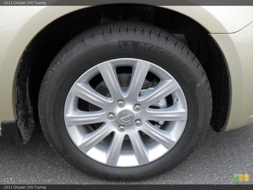 2011 Chrysler 200 Touring Wheel and Tire Photo #43942795