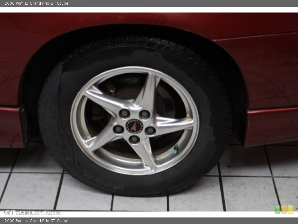 2000 Pontiac Grand Prix GT Coupe Wheel and Tire Photo #44046132