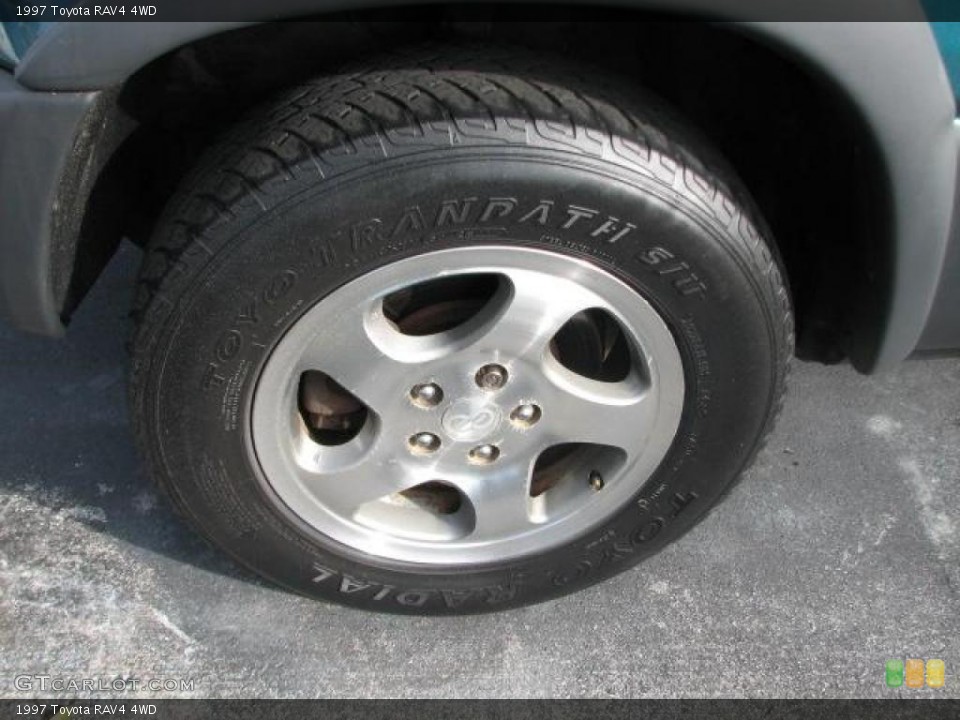 1997 Toyota RAV4 4WD Wheel and Tire Photo #44050396