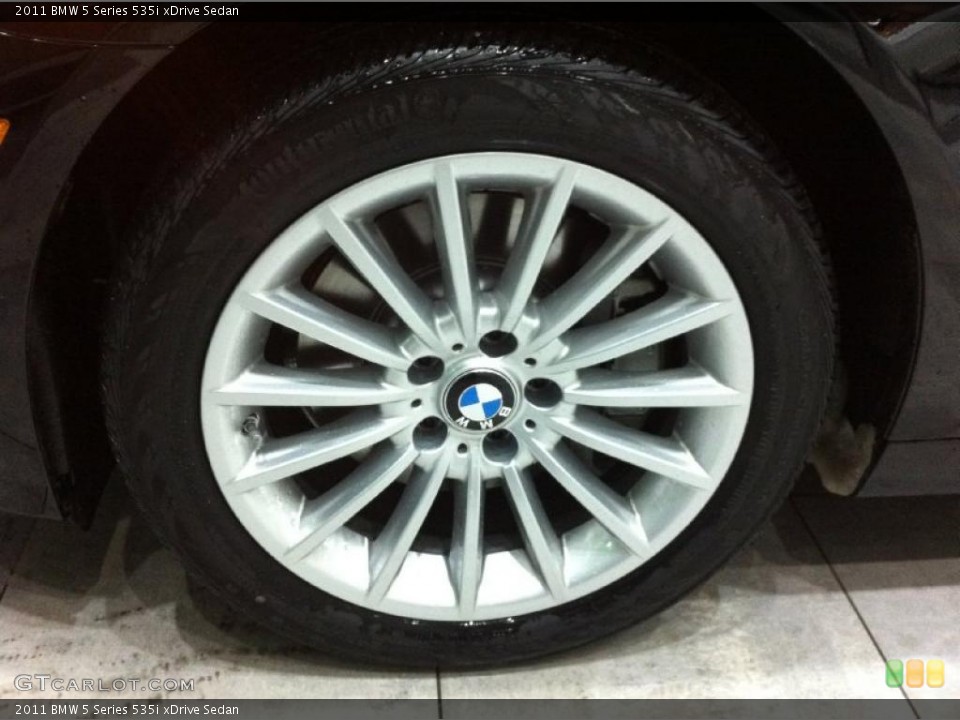 2011 BMW 5 Series 535i xDrive Sedan Wheel and Tire Photo #44083190