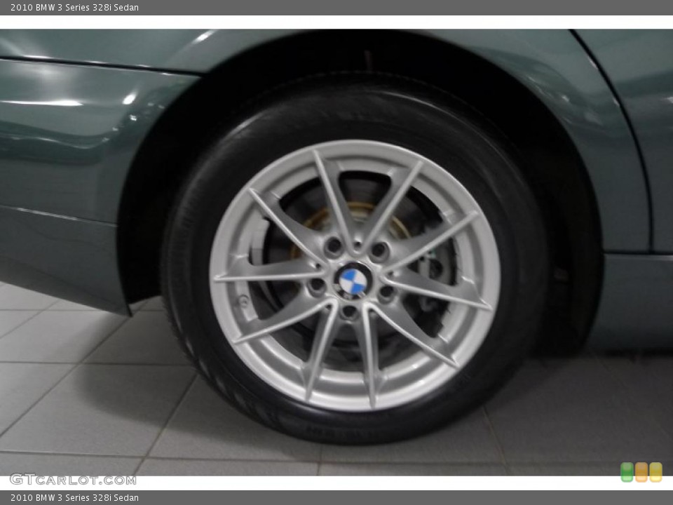 2010 BMW 3 Series 328i Sedan Wheel and Tire Photo #44161320