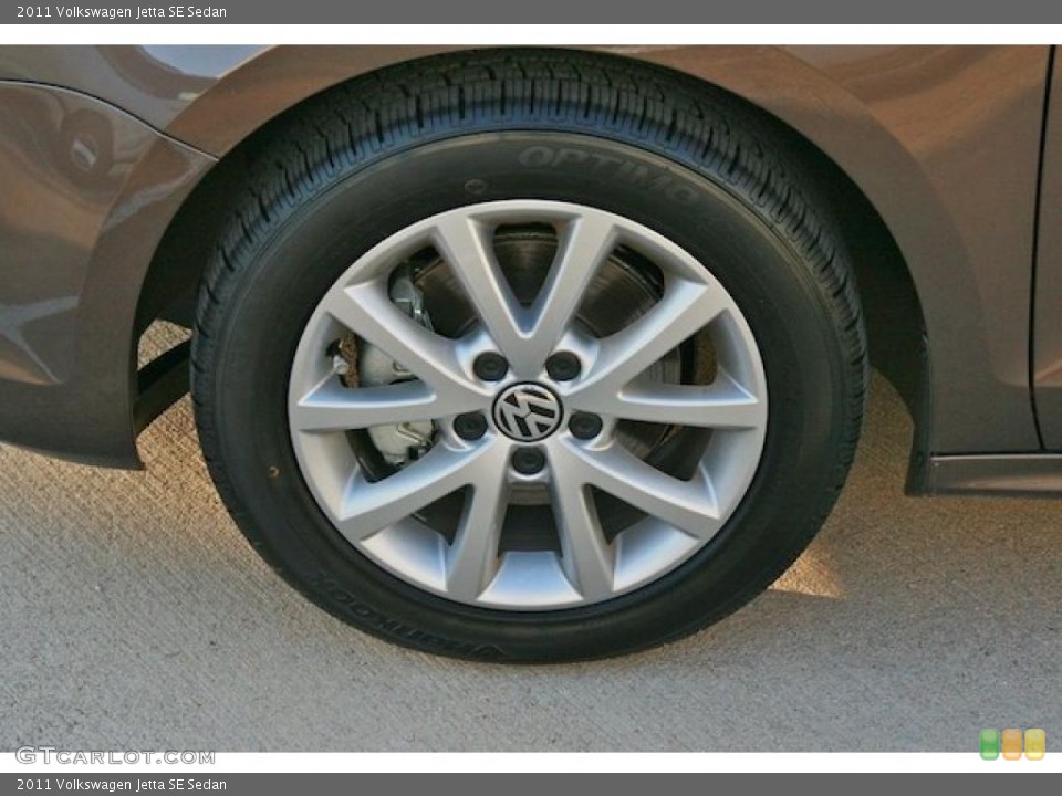 2011 Volkswagen Jetta SE Sedan Wheel and Tire Photo #44191775