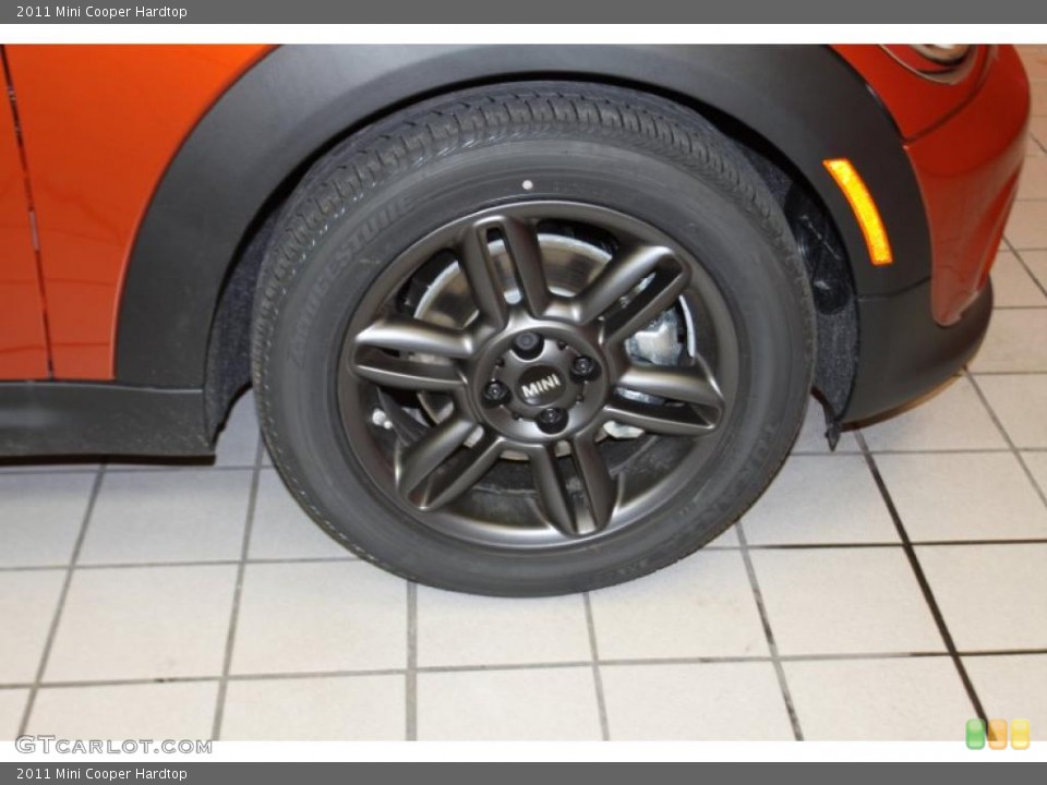 2011 Mini Cooper Hardtop Wheel and Tire Photo #44304387