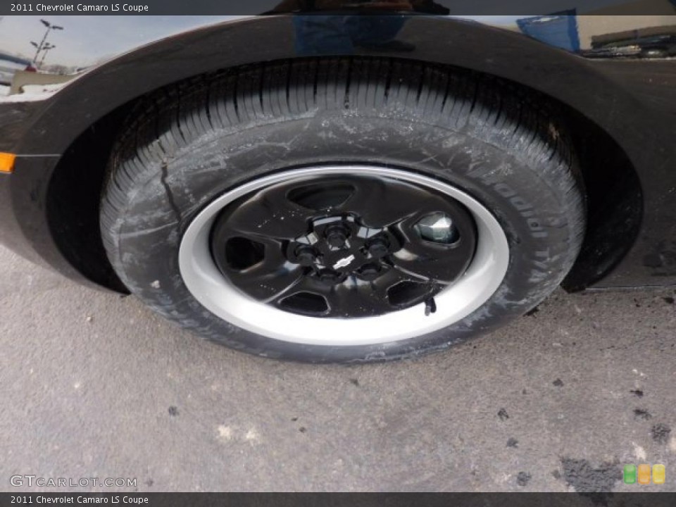 2011 Chevrolet Camaro LS Coupe Wheel and Tire Photo #44537229