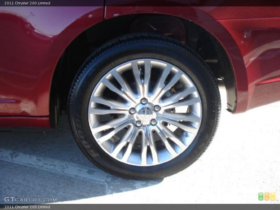 2011 Chrysler 200 Limited Wheel and Tire Photo #44546681