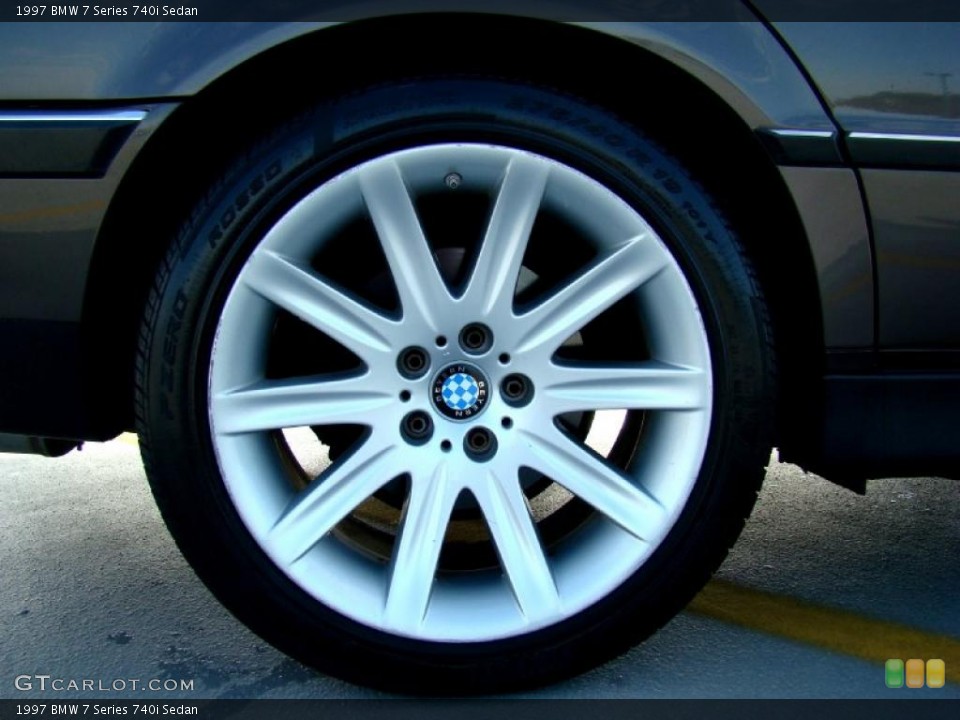 1997 BMW 7 Series 740i Sedan Wheel and Tire Photo #44655567