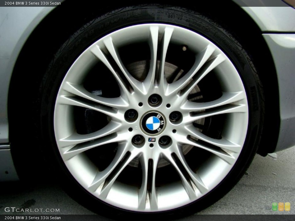 2004 BMW 3 Series 330i Sedan Wheel and Tire Photo #44656895