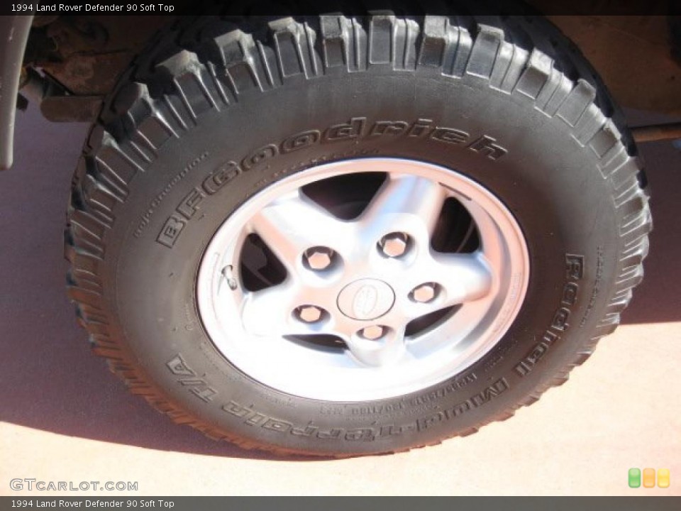 1994 Land Rover Defender 90 Soft Top Wheel and Tire Photo #44677112