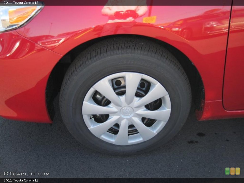 2011 Toyota Corolla LE Wheel and Tire Photo #44690249