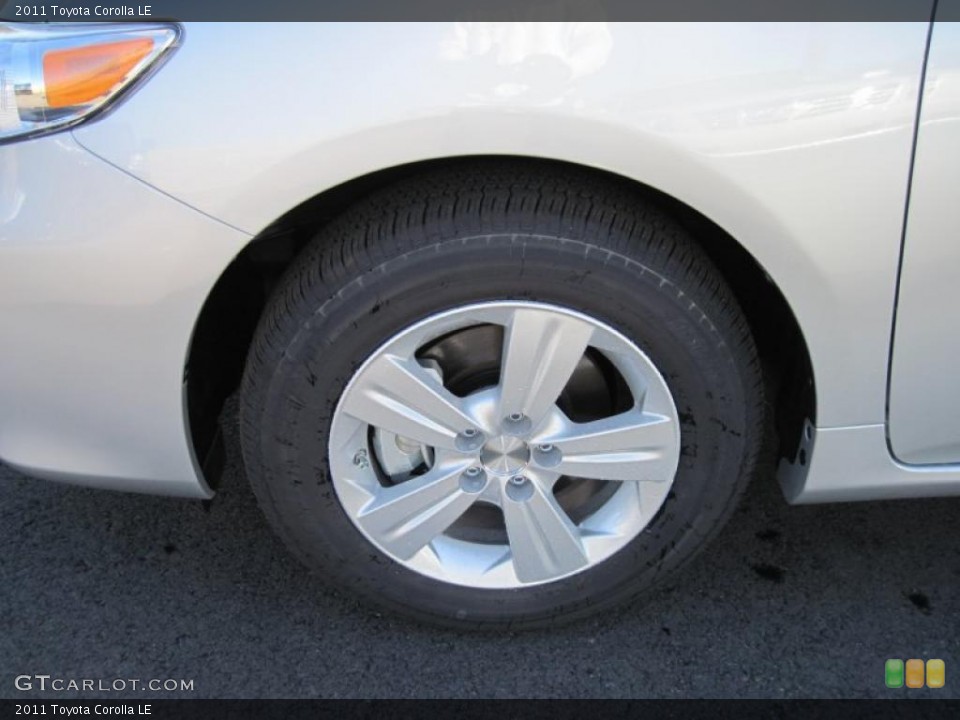 2011 Toyota Corolla LE Wheel and Tire Photo #44691085