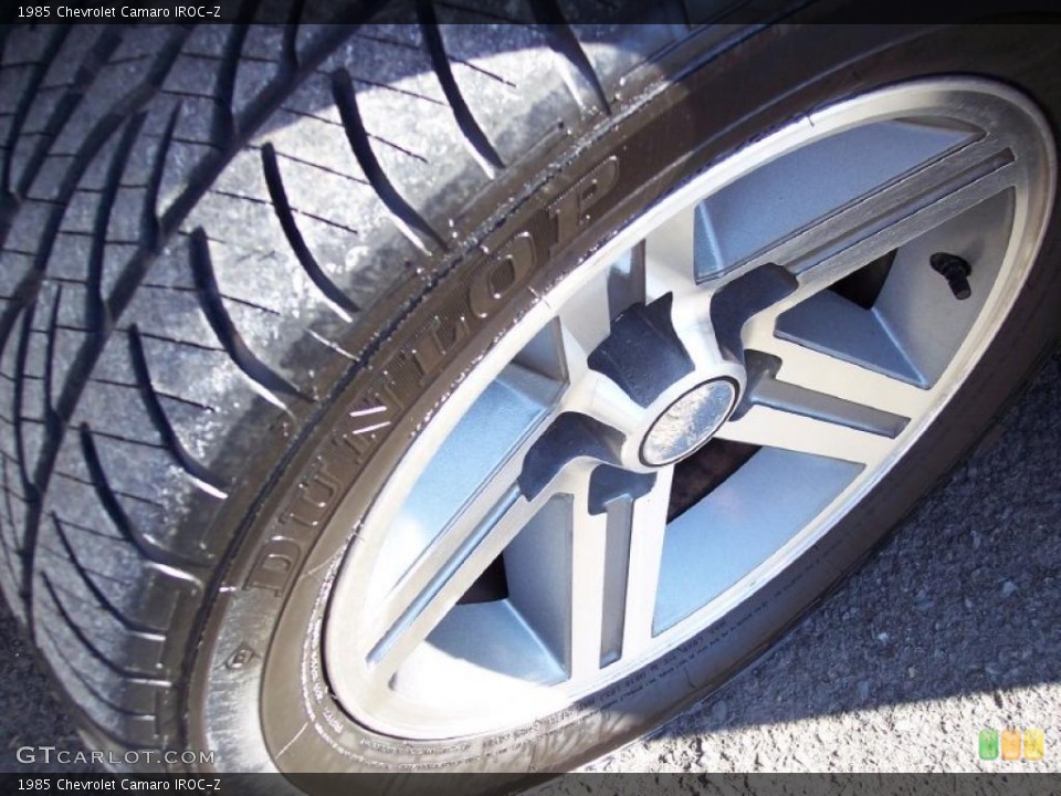 1985 Chevrolet Camaro IROC-Z Wheel and Tire Photo #44741743