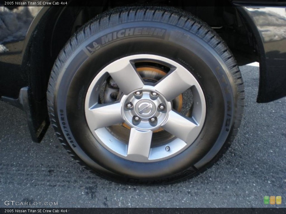 2005 Nissan Titan SE Crew Cab 4x4 Wheel and Tire Photo #44749743
