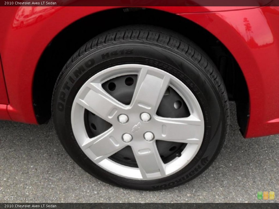 2010 Chevrolet Aveo LT Sedan Wheel and Tire Photo #44751047