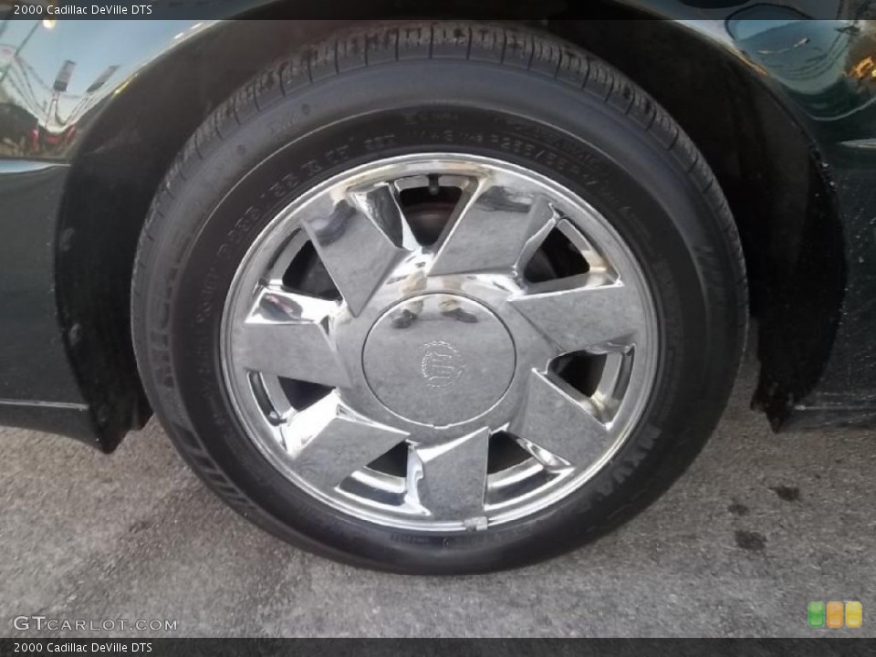 2000 Cadillac DeVille DTS Wheel and Tire Photo #44808128