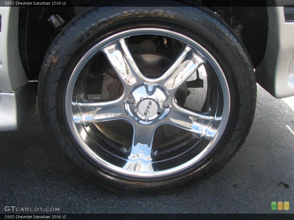 2002 Chevrolet Suburban Custom Wheel and Tire Photo #44882221