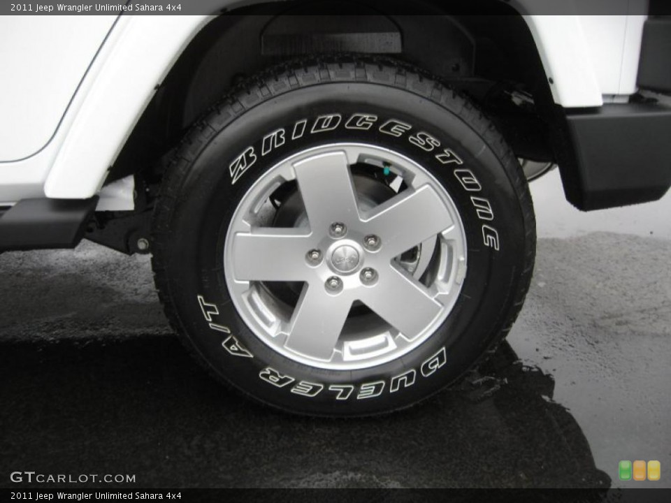 2011 Jeep Wrangler Unlimited Sahara 4x4 Wheel and Tire Photo #44914708