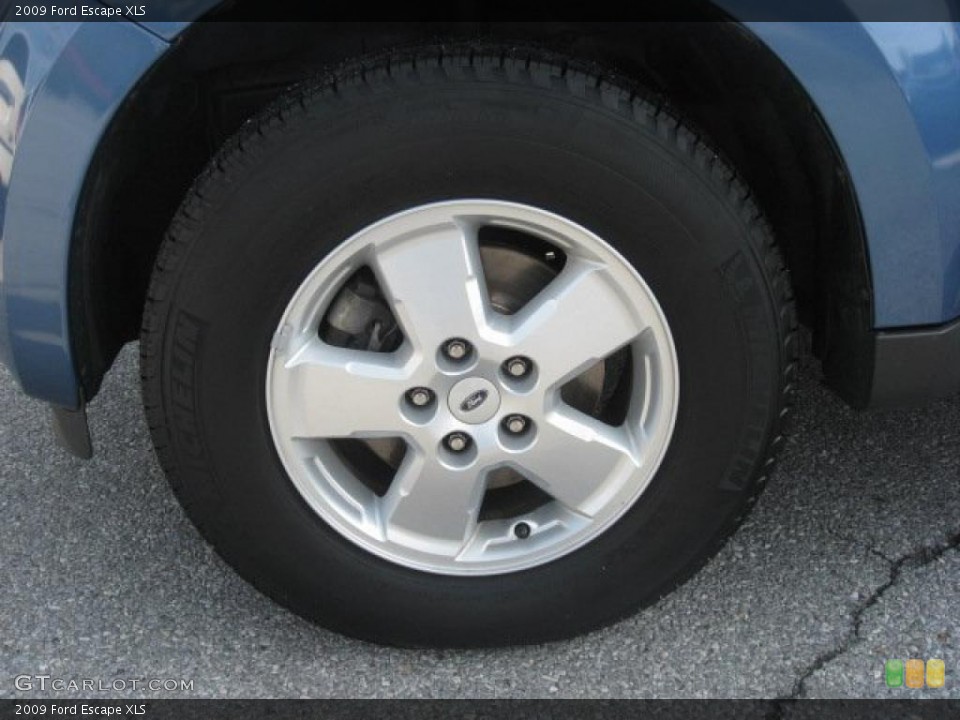 2009 Ford Escape XLS Wheel and Tire Photo #44924829