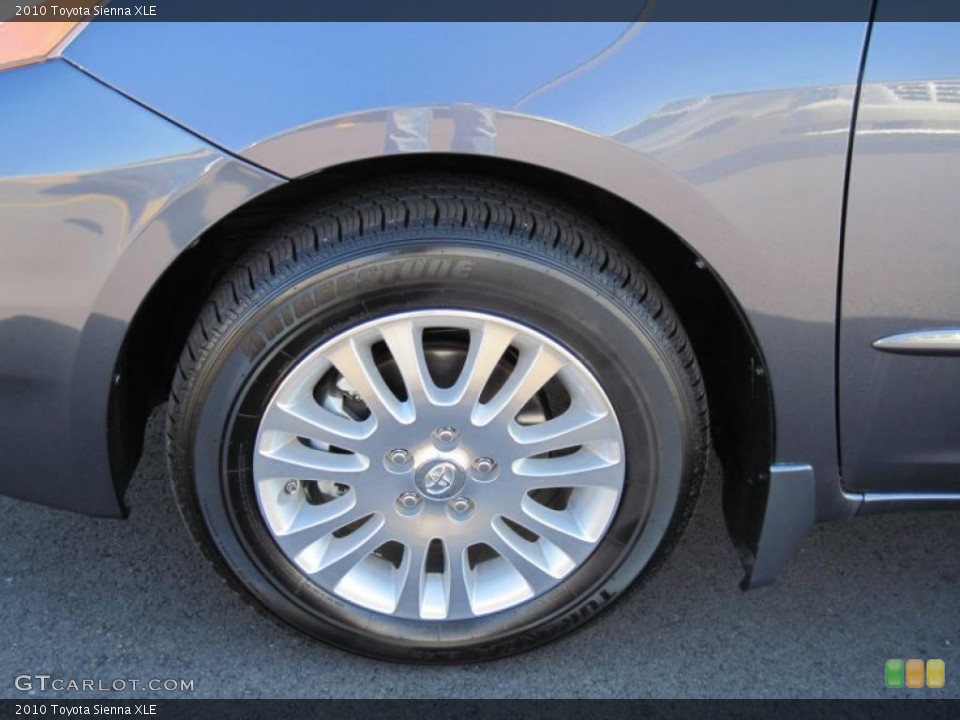 2010 Toyota Sienna XLE Wheel and Tire Photo #45055729