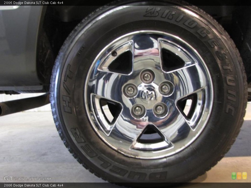 2006 Dodge Dakota SLT Club Cab 4x4 Wheel and Tire Photo #45094697