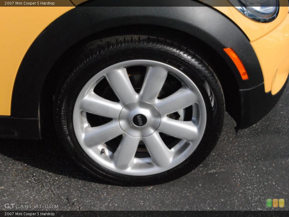 2007 Mini Cooper S Hardtop Wheel and Tire Photo #45101813