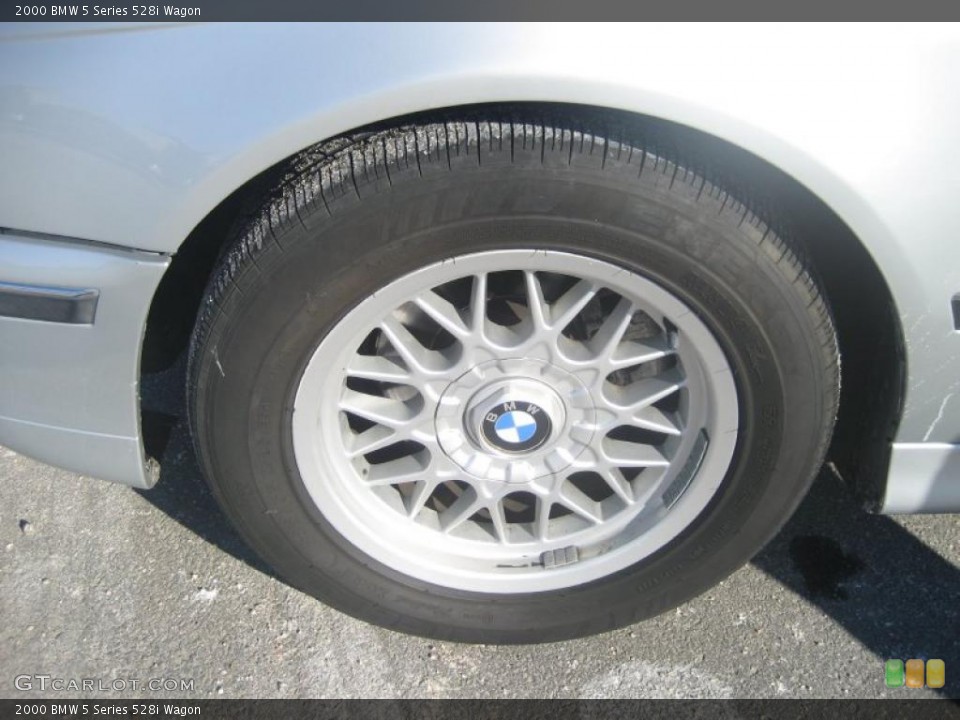 2000 BMW 5 Series 528i Wagon Wheel and Tire Photo #45111568