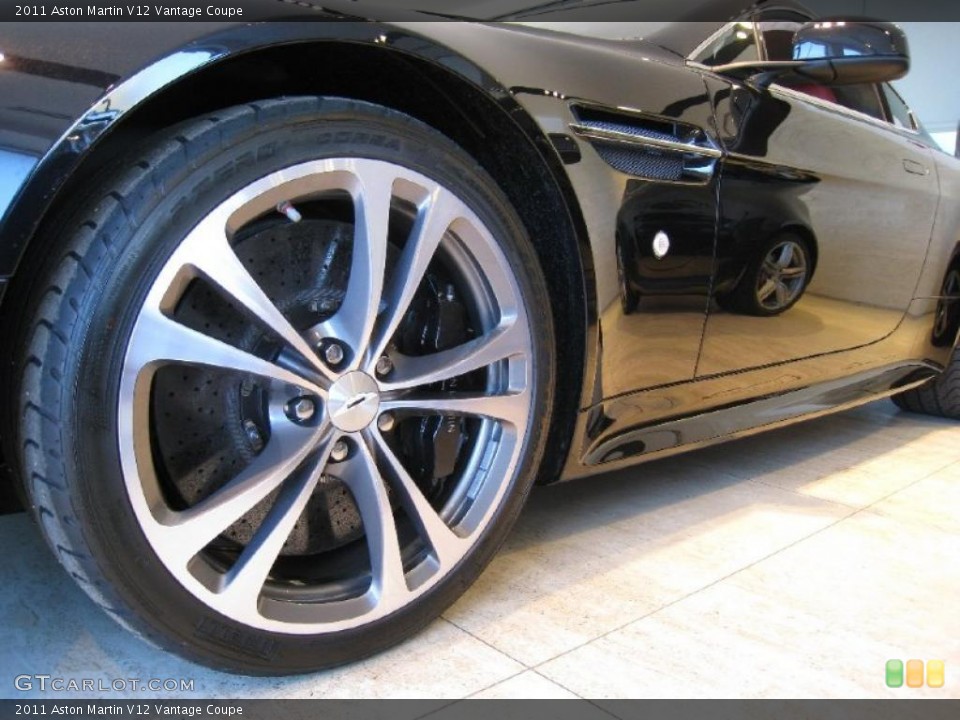 2011 Aston Martin V12 Vantage Coupe Wheel and Tire Photo #45136638