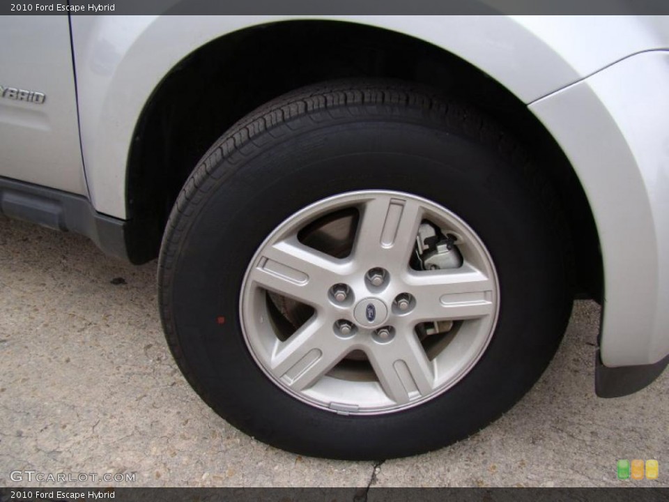 2010 Ford Escape Wheels and Tires