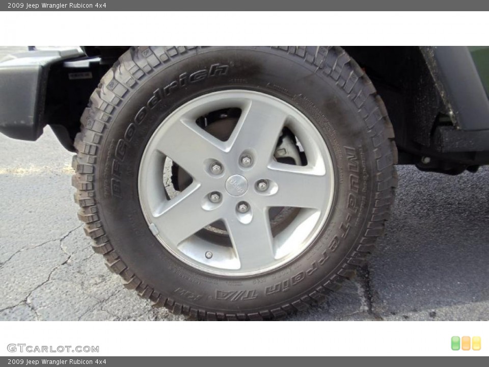 2009 Jeep Wrangler Rubicon 4x4 Wheel and Tire Photo #45226305