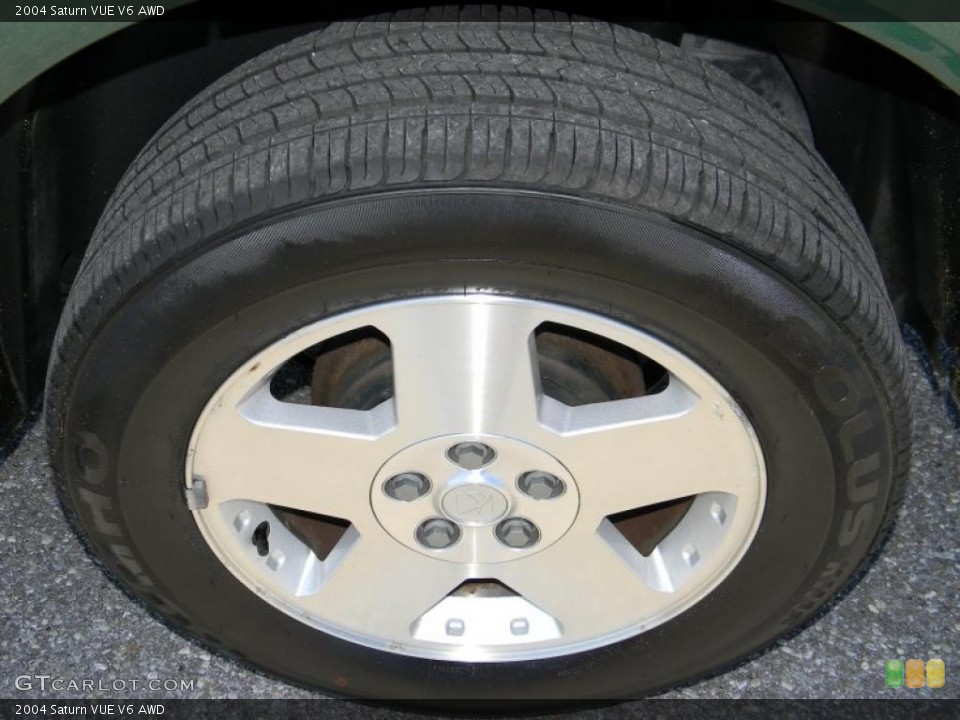 2004 Saturn VUE V6 AWD Wheel and Tire Photo #45235633
