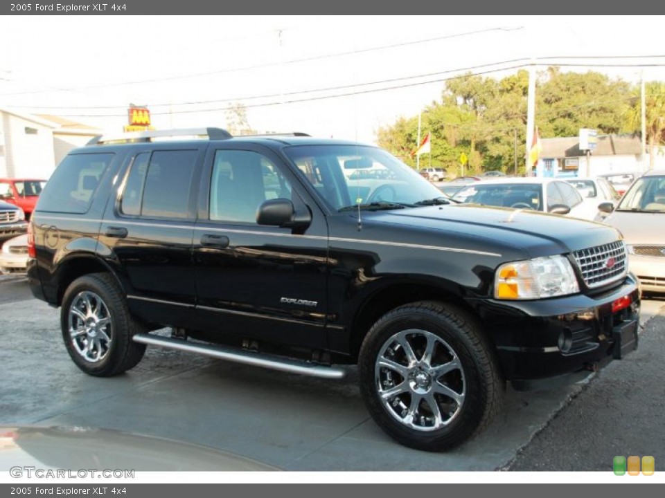 2005 Ford Explorer Custom Wheel and Tire Photo #45238145