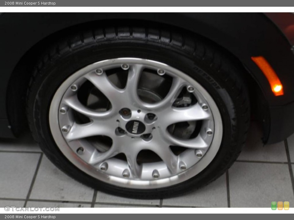 2008 Mini Cooper S Hardtop Wheel and Tire Photo #45242370