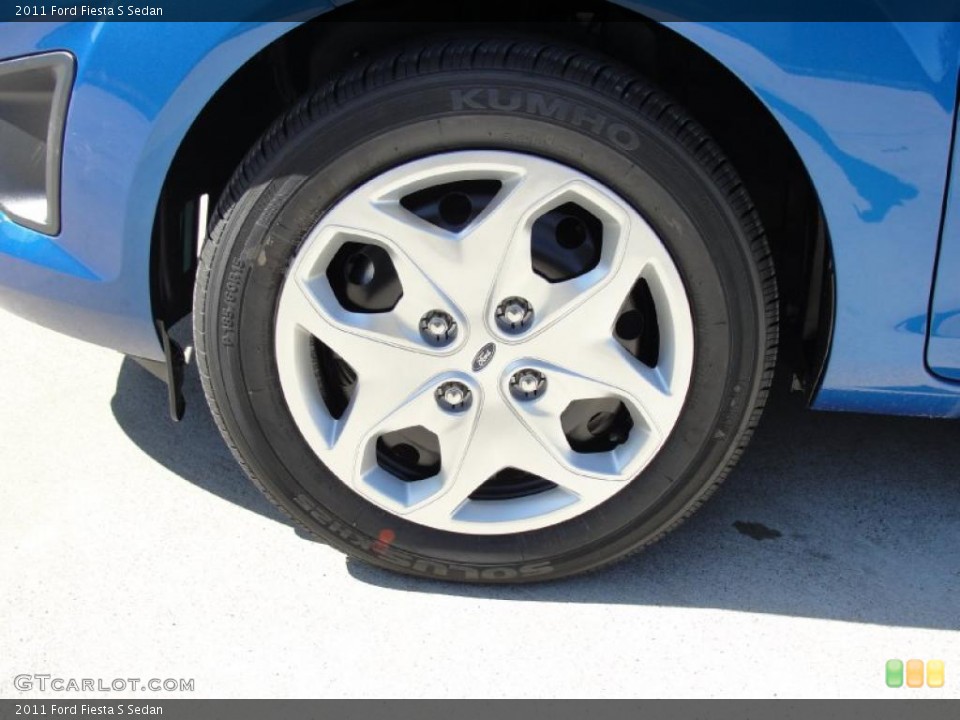 2011 Ford Fiesta S Sedan Wheel and Tire Photo #45258079