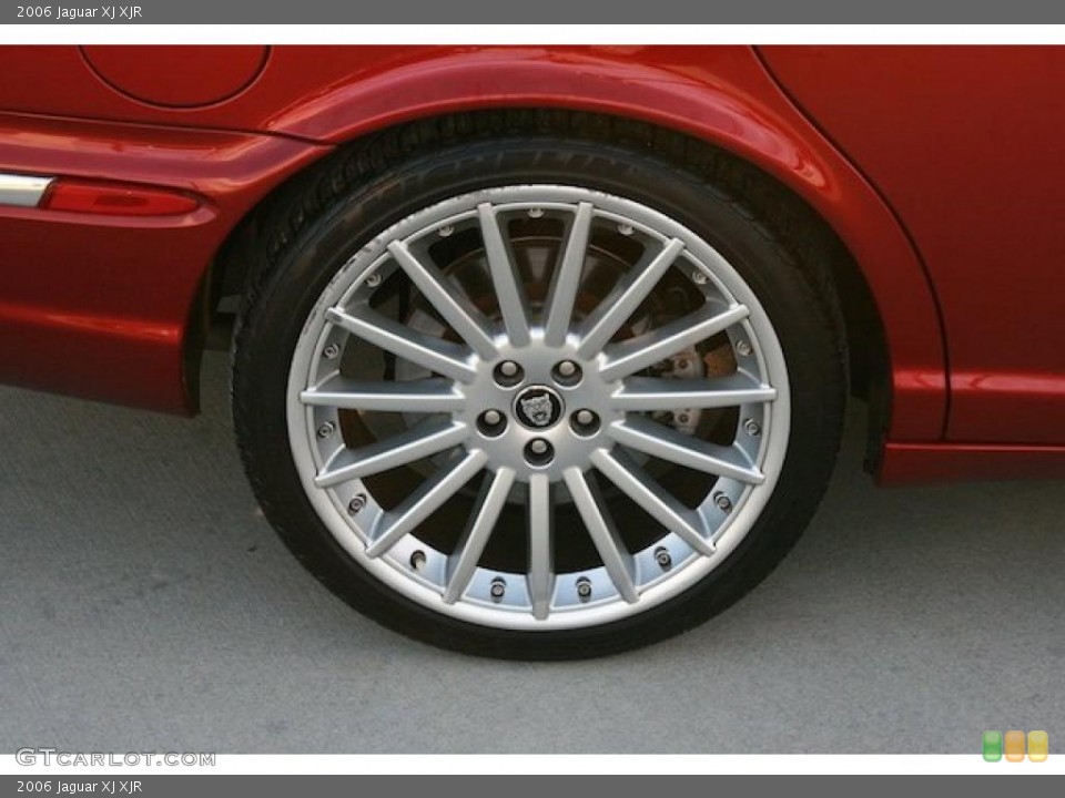 2006 Jaguar XJ XJR Wheel and Tire Photo #45387962
